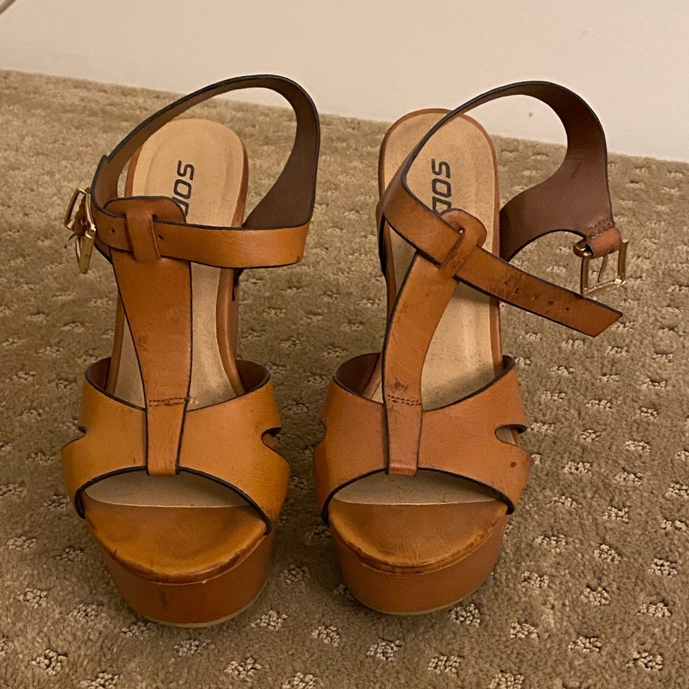 SODA Platform Heels